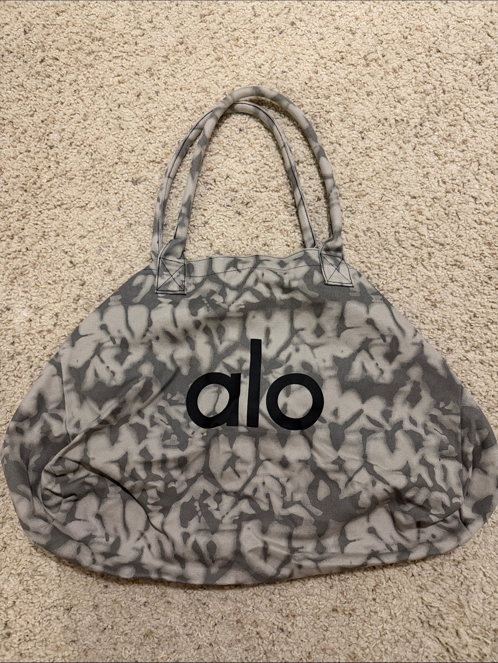ALO Yoga Gray Tie-Dye Logo Tote